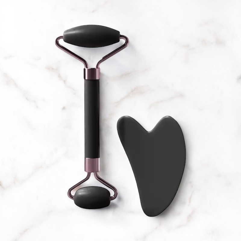 Kit VELURA rouleau visage et pierre de gua sha en pierre noire